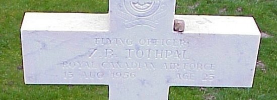 [F/O ZB Tothpal Grave Marker]