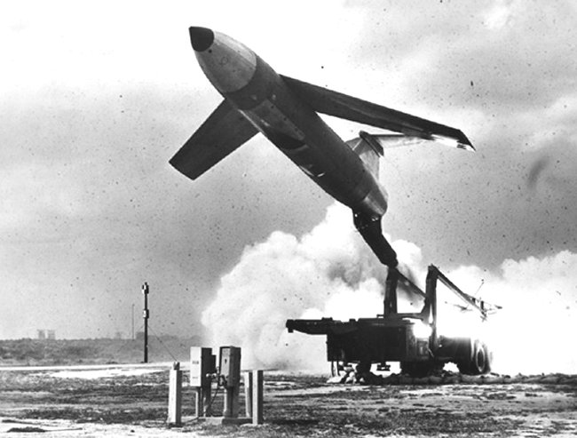Matador surface to surface missile USAF #39974 Circa 1959 Chrome Postcard 
